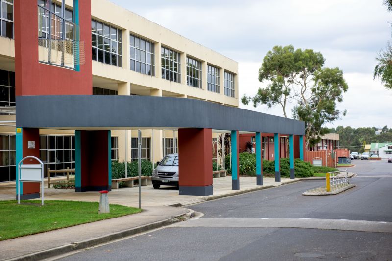 Front entrance for the Burnie TasTAFE Campus