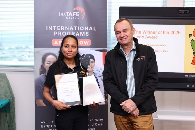 2025 Ueno Award Winner Ushani Prabuddhika Madagedara (left) with TasTAFE Executive Director Marketing, Communications and Engagement, Graham Bethune.